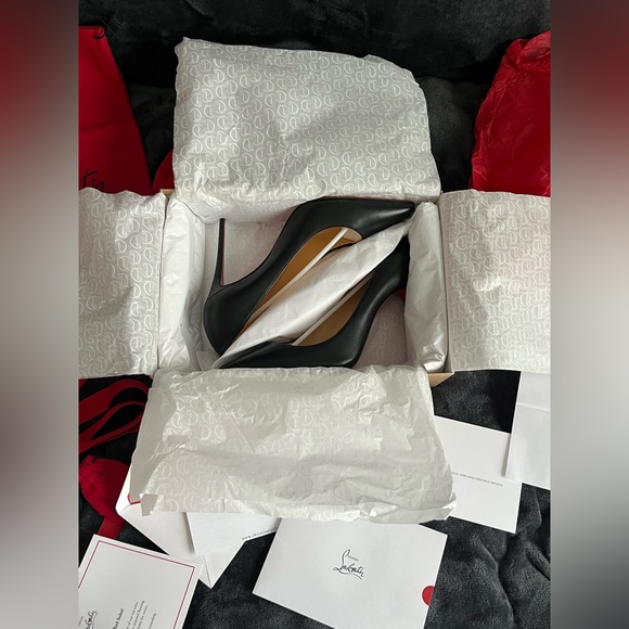 NEW LOUBOUTIN - Picture 8 of 12